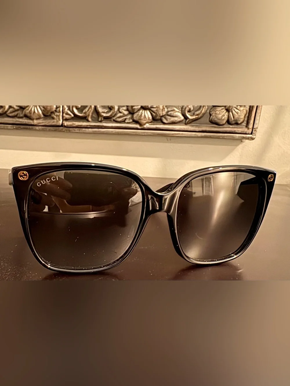 New Gucci Black Square Oversized Sunglasses (model GG0022S)